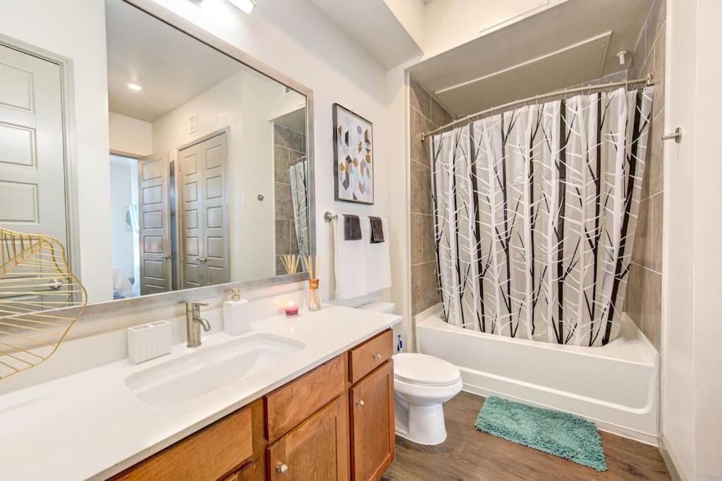 Apartmán Trendy Downtown 1Bd/Freeparking/Wi-Fi/Pool Houston Exteriér fotografie