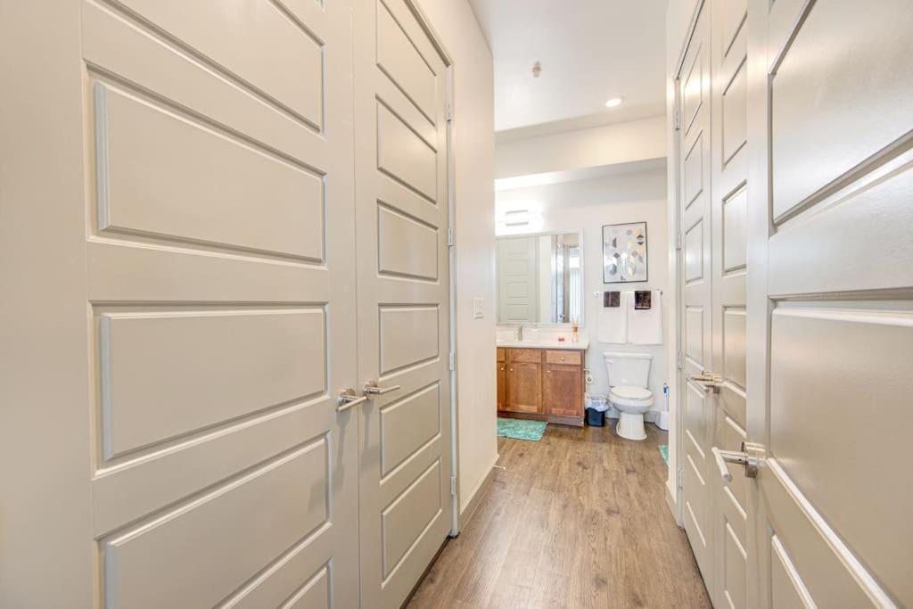 Apartmán Trendy Downtown 1Bd/Freeparking/Wi-Fi/Pool Houston Exteriér fotografie