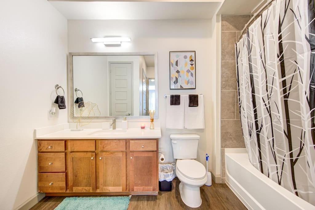 Apartmán Trendy Downtown 1Bd/Freeparking/Wi-Fi/Pool Houston Exteriér fotografie
